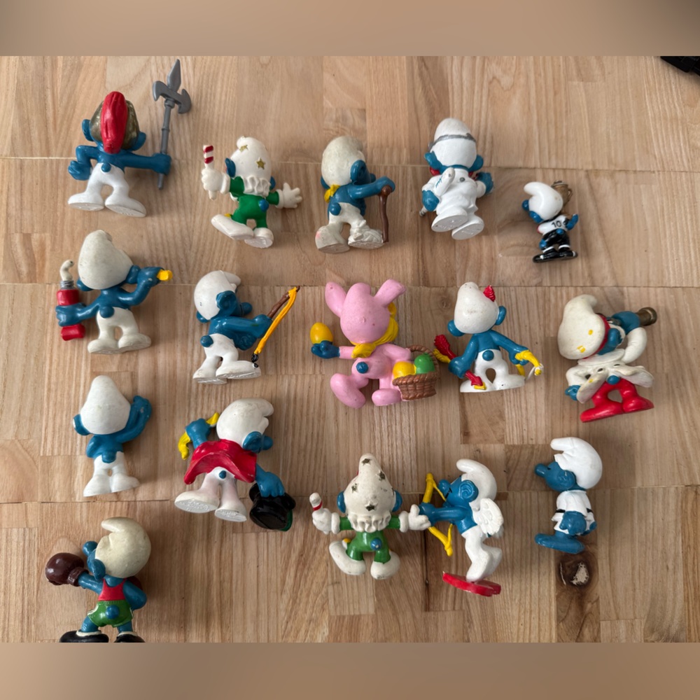 Schleich Smurf Vintage Figurines 1970’s-80’s 16 Piece Miniature PVC Collectibles - Picture 5 of 7